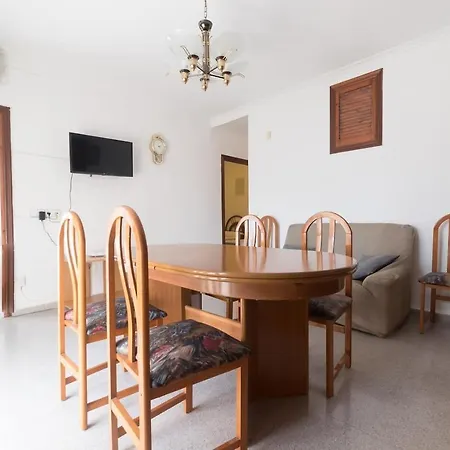 Casa Del Forn アパート *
